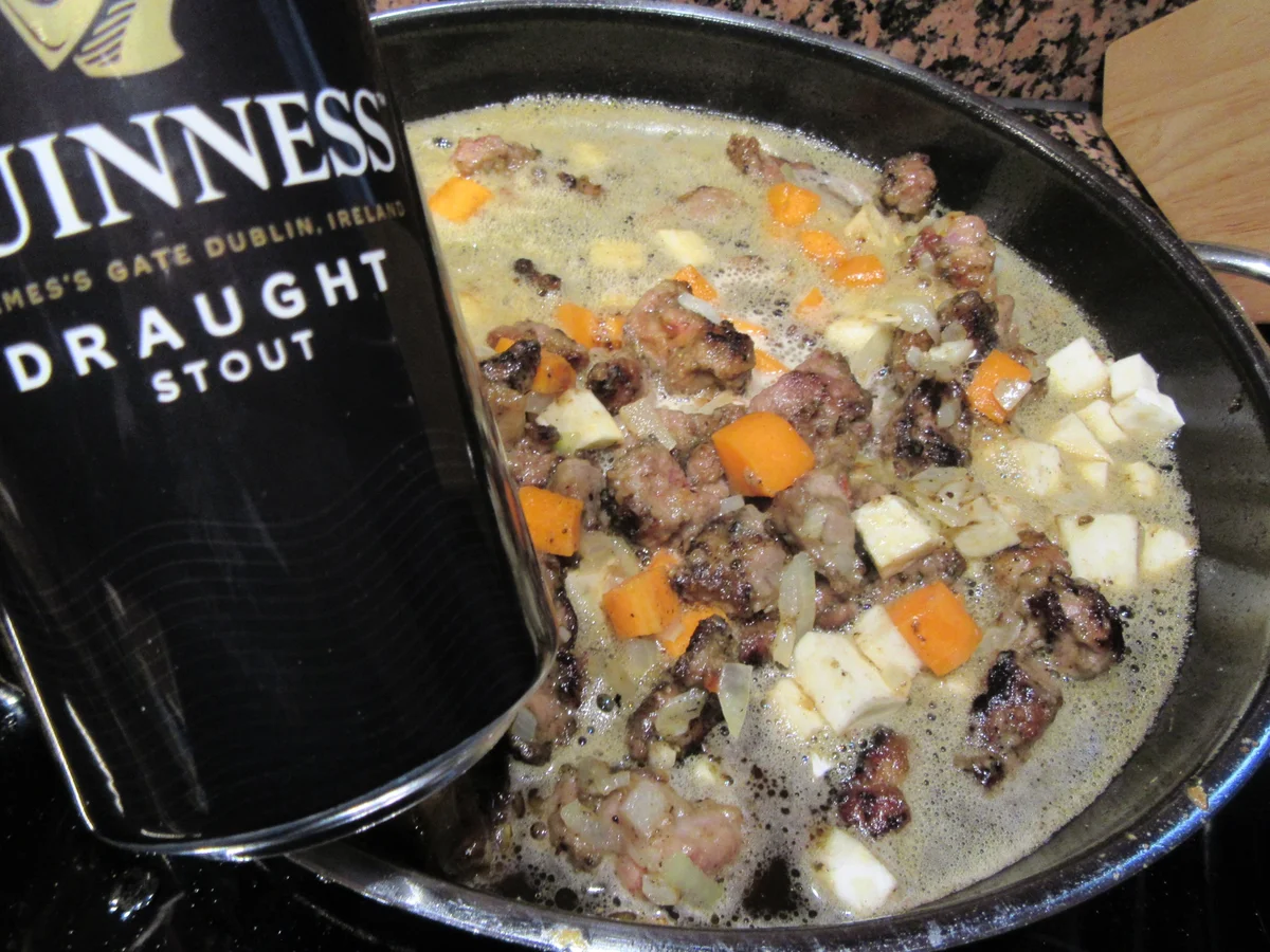 Rezept: Fleisch: Zesty Beef & Guinness Casserole Bild Nr. 17603 Fleisch: Zesty Beef & Guinness Casserole - Rezept - Bild Nr. 17603