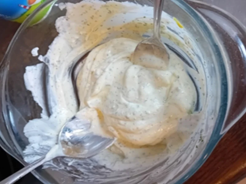 Bratkartoffeln mit Leberkäse, Spiegelei und Gurkensalat - Rezept - Bild Nr. 11