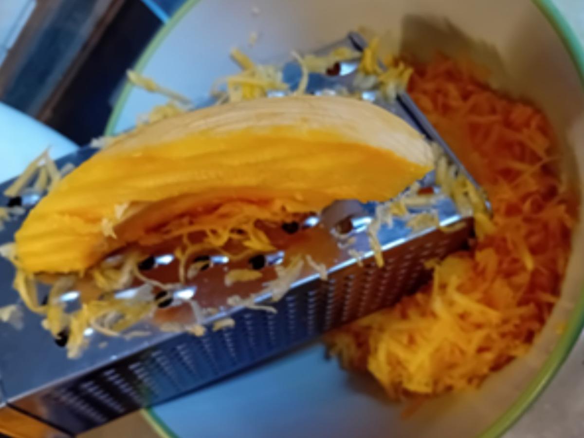 Kürbis-Apfel-Buletten - Rezept - Bild Nr. 17599