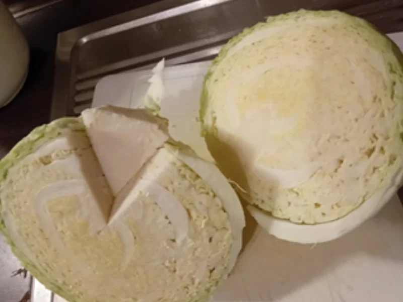 Weißkohl-Gemüse-Puffer mit pikanten Dip - Rezept - Bild Nr. 17600