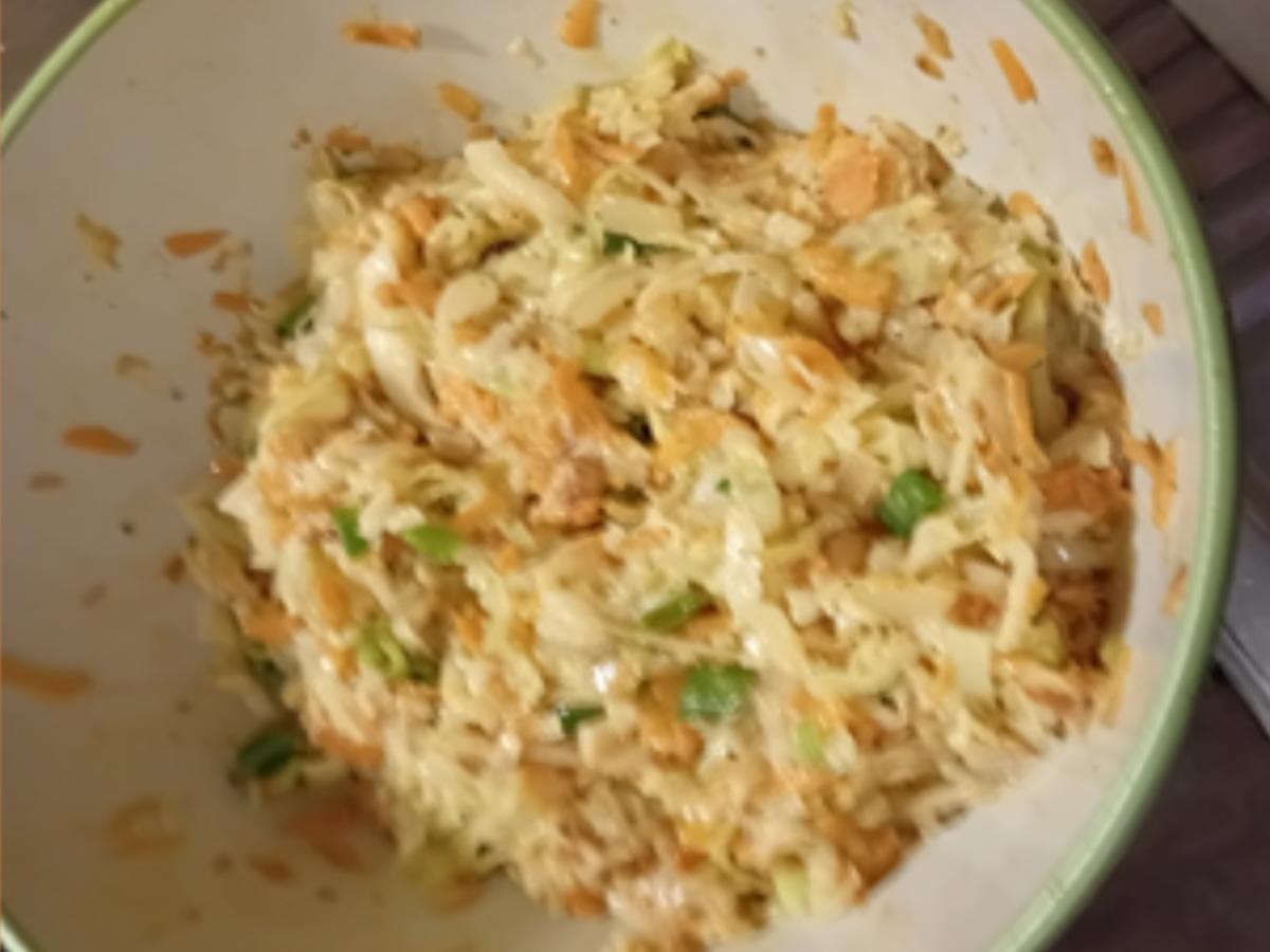 Weißkohl-Gemüse-Puffer mit pikanten Dip - Rezept - Bild Nr. 17606