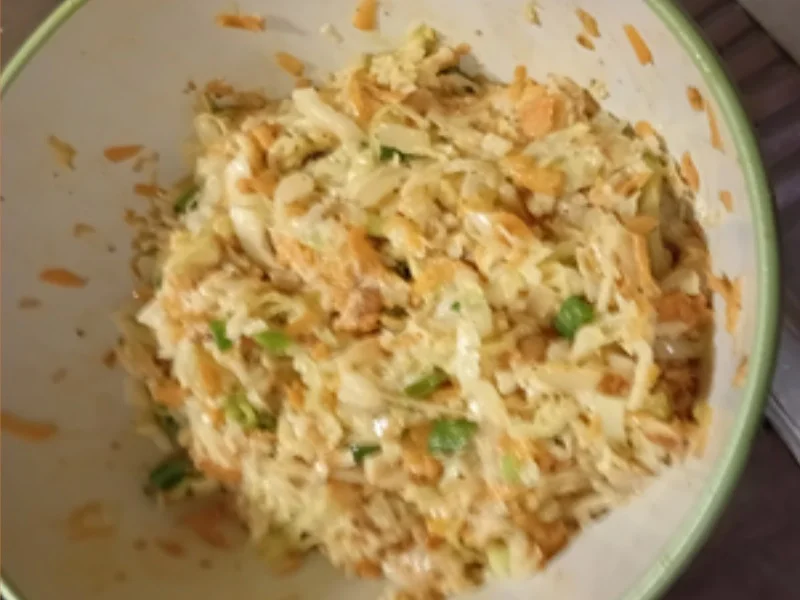 Weißkohl-Gemüse-Puffer mit pikanten Dip - Rezept - Bild Nr. 17606