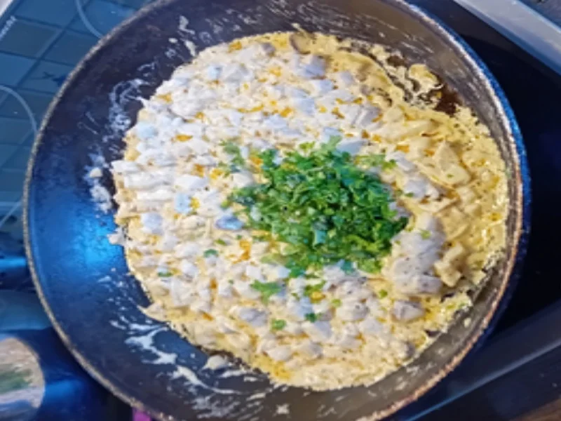 Spaghetti mit Steinpilz-Rahm-Sauce - Rezept - Bild Nr. 9