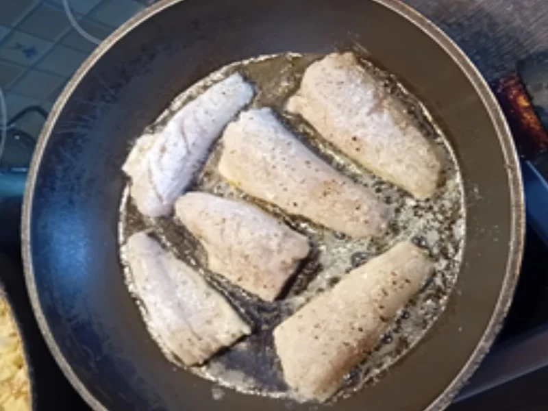 Zanderfilet mit Rahm-Wirsing und Drillingen - Rezept - Bild Nr. 8