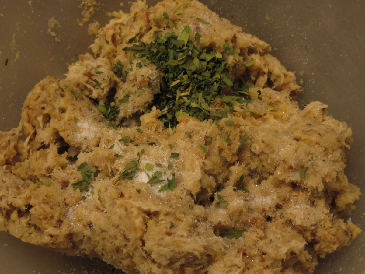 Geflügel: Hühnerklößchen - Rezept - Bild Nr. 17602