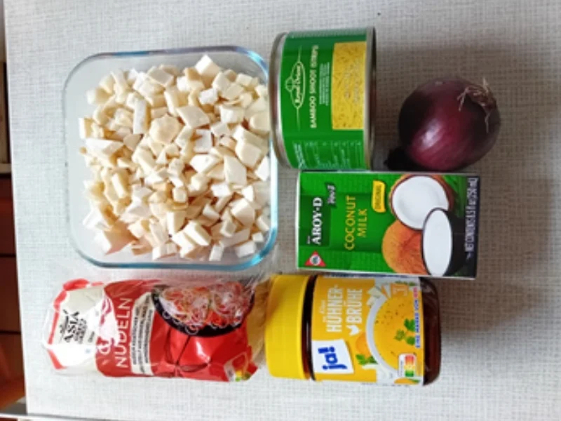 Steinpilz-Rahm-Suppe mit asiatischer Note - Rezept - Bild Nr. 17599