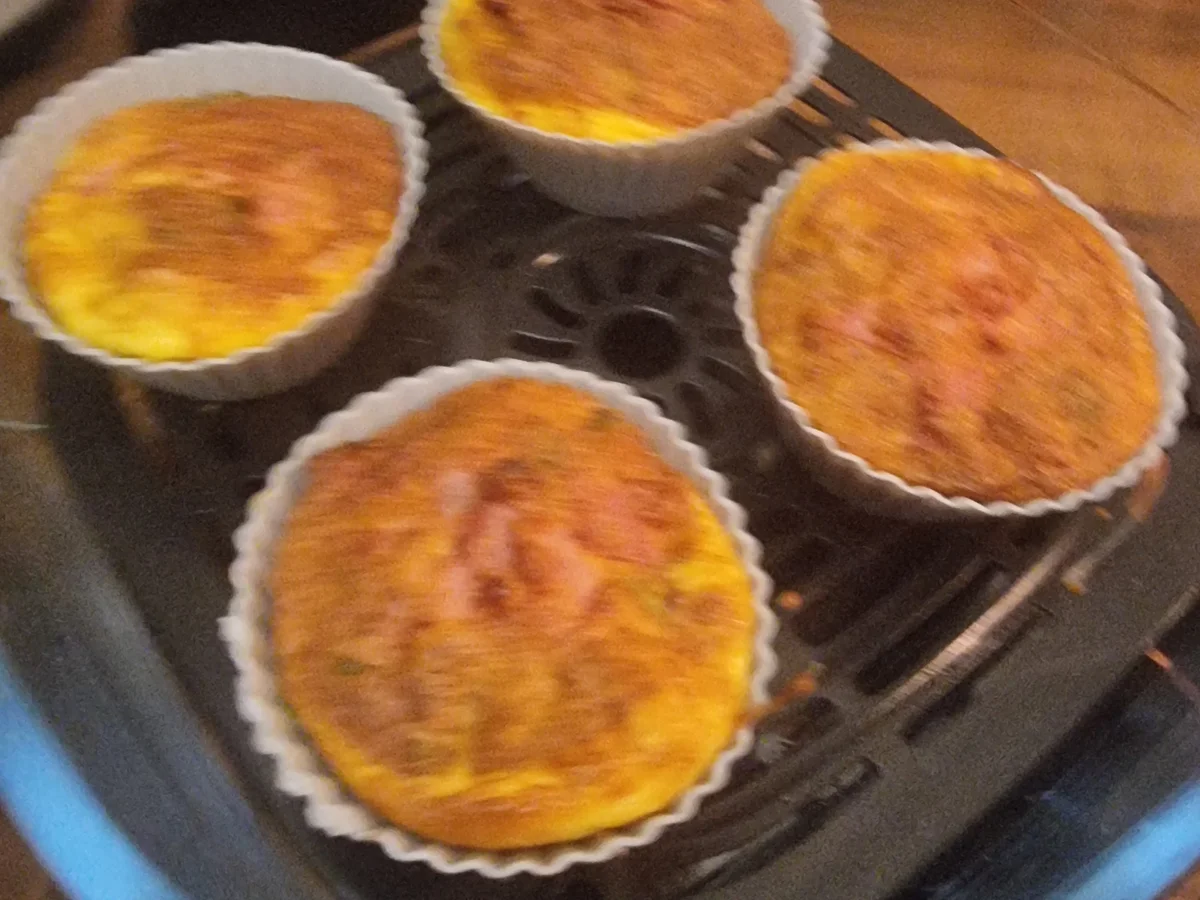 Rezept: Mini-Quiches Bild Nr. 17605 Mini-Quiches - Rezept - Bild Nr. 17605