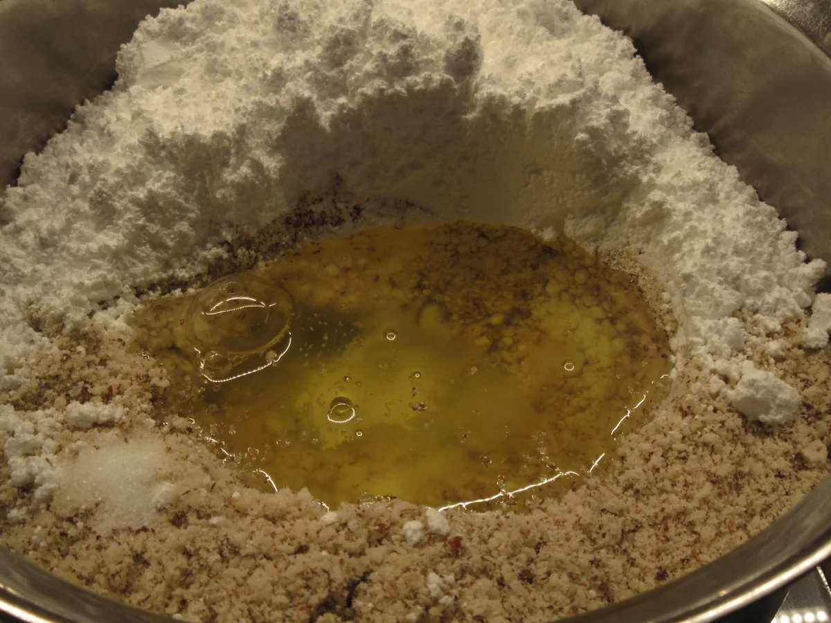 Rezept: Plätzchen: Mandelmakronen mit Orangenmarmelade Bild Nr. 17599 Plätzchen: Mandelmakronen mit Orangenmarmelade - Rezept - Bild Nr. 17599