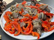 Gänseleber mit Zwiebeln und Paprika - Rezept - Bild Nr. 2