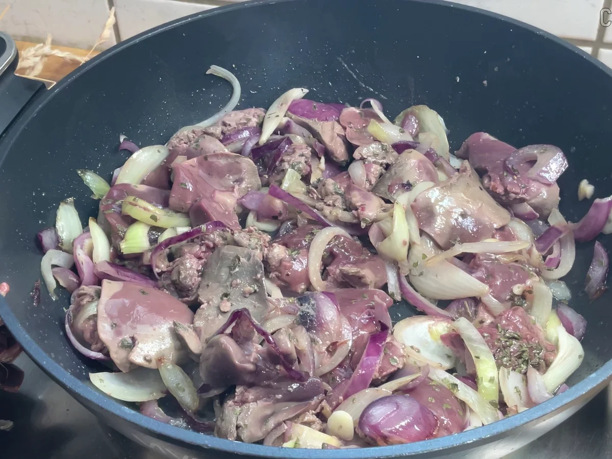 Gänseleber mit Zwiebeln und Paprika - Rezept - Bild Nr. 4