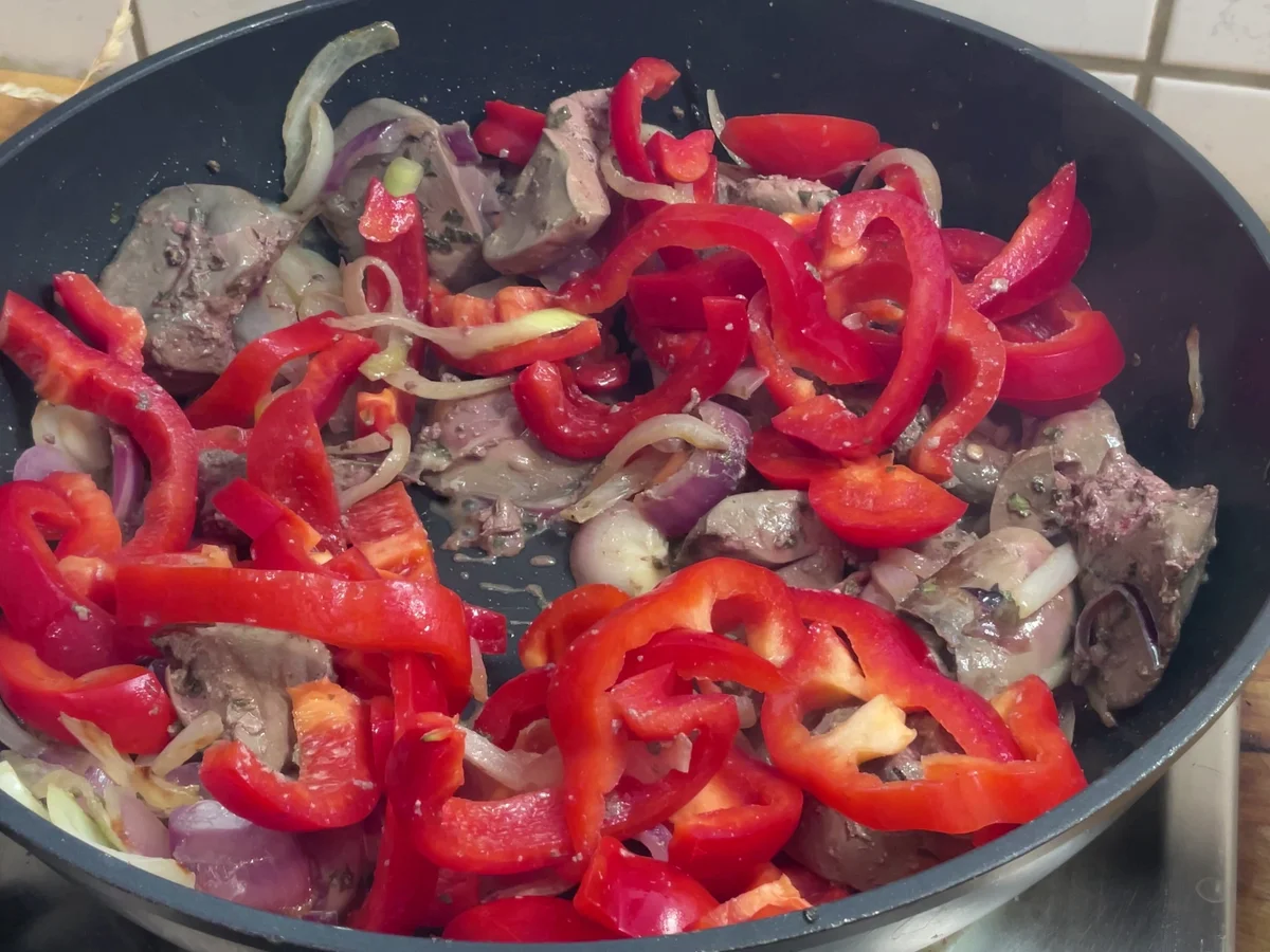 Gänseleber mit Zwiebeln und Paprika - Rezept - Bild Nr. 5