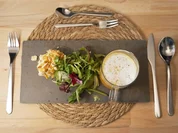 Karottencappuccino mit Forellenpraline - Rezept - Bild Nr. 17598