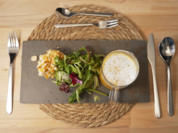 Karottencappuccino mit Forellenpraline - Rezept - Bild Nr. 17598