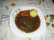Geschmorte Rehschulter mit Rotwein-Jus - Rezept - Bild Nr. 17602