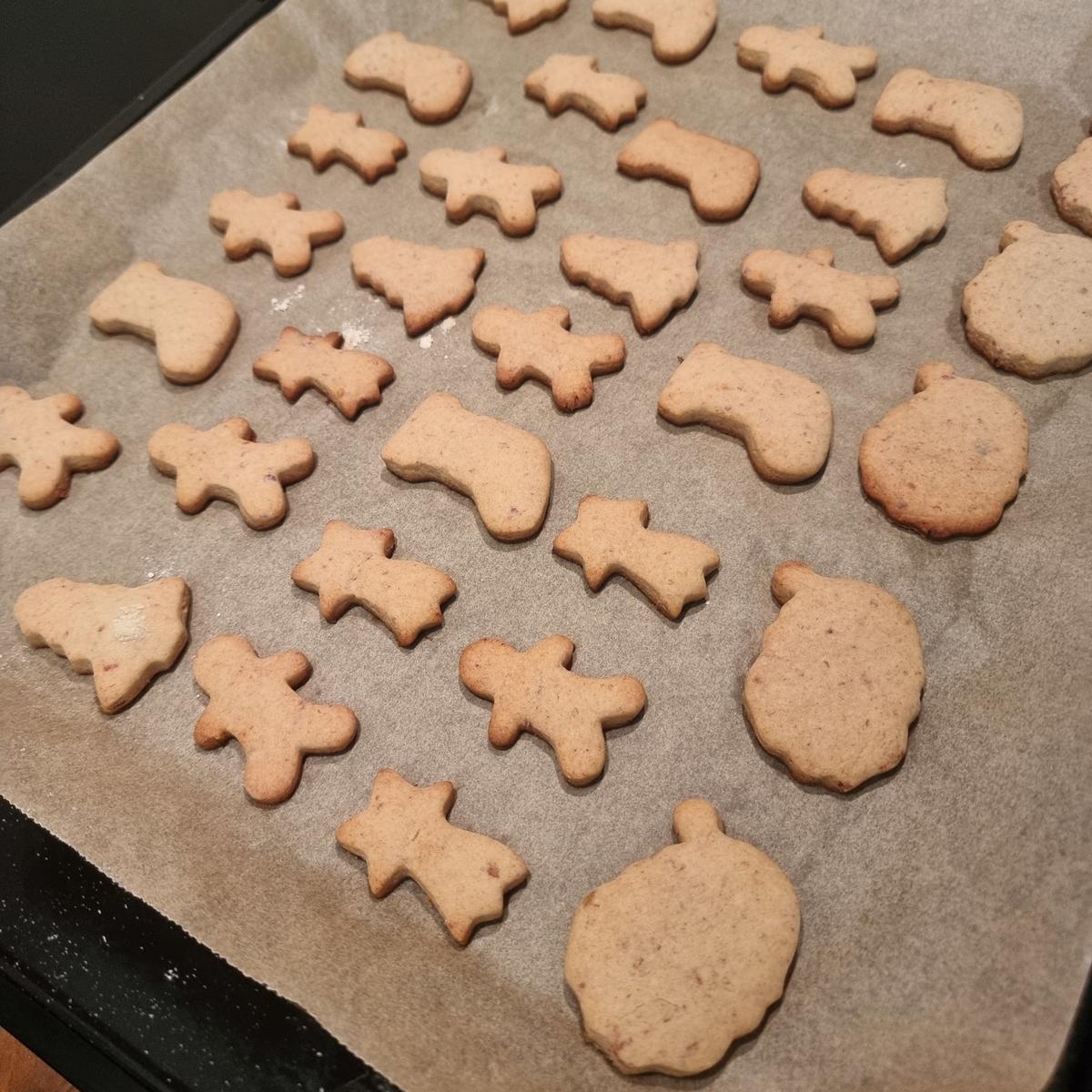 Rezept: Bunte Weihnachtskekse Bild Nr. 17610 Bunte Weihnachtskekse - Rezept - Bild Nr. 17610