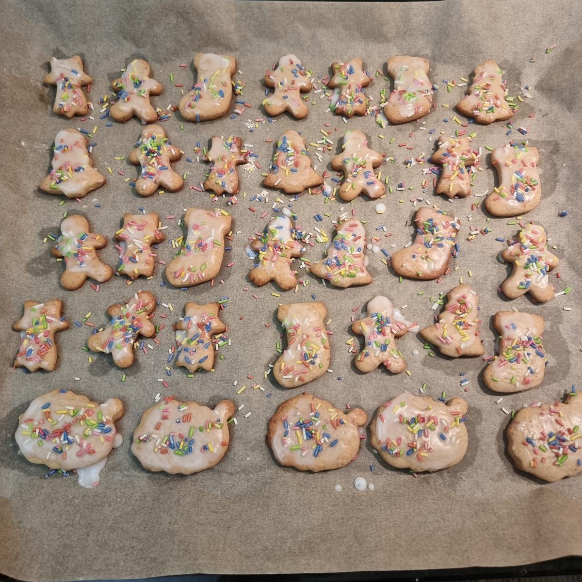 Rezept: Bunte Weihnachtskekse Bild Nr. 17615 Bunte Weihnachtskekse - Rezept - Bild Nr. 17615