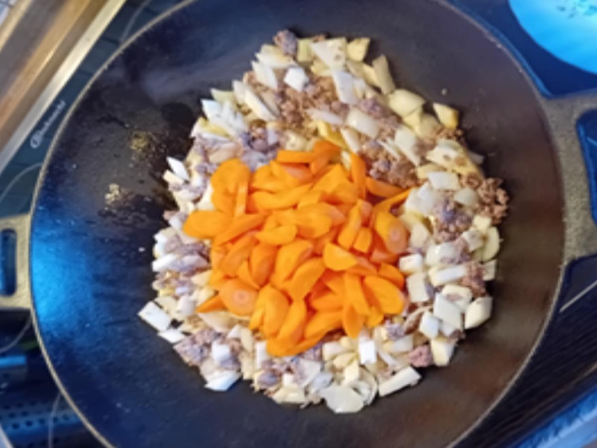 Rinderhackfleisch-Gemüsemix süß-sauer im Wok mit Jasmin-Reis - Rezept - Bild Nr. 17607
