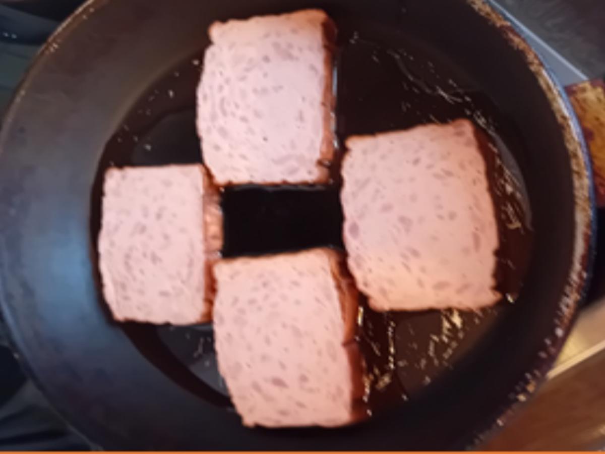 Gebräunter Leberkäse mit würzigen Rahmspinat und Drillingen - Rezept - Bild Nr. 17605