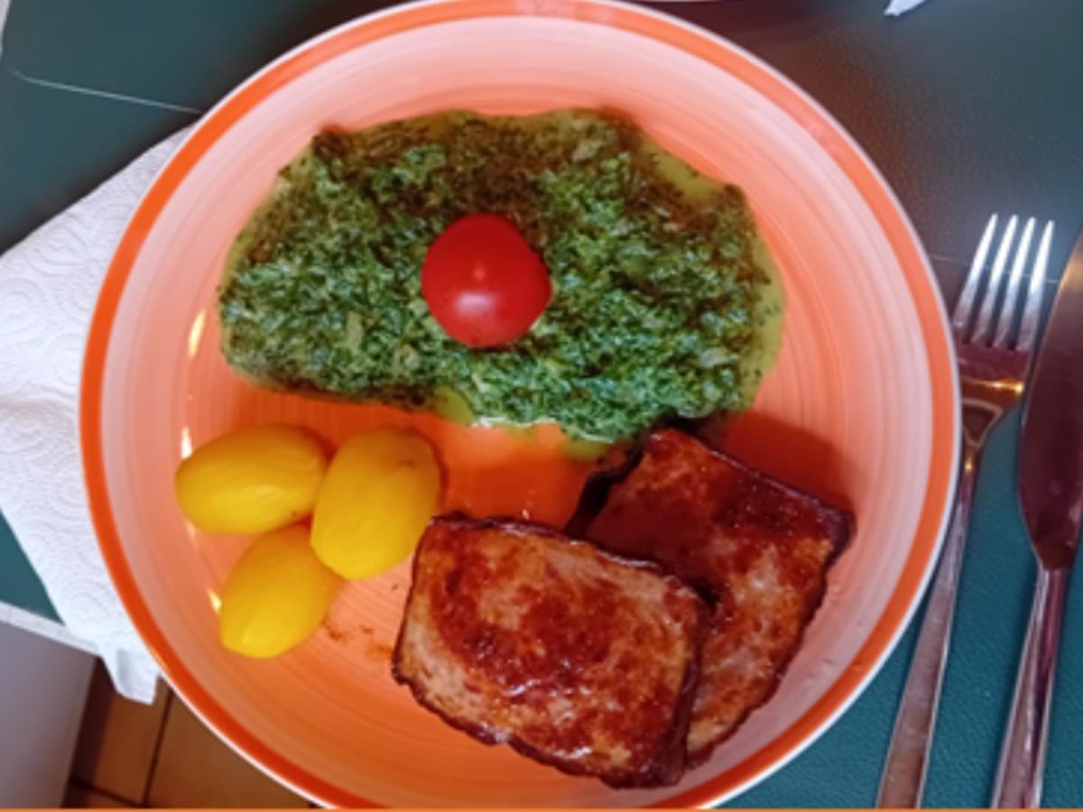 Gebräunter Leberkäse mit würzigen Rahmspinat und Drillingen - Rezept - Bild Nr. 17610