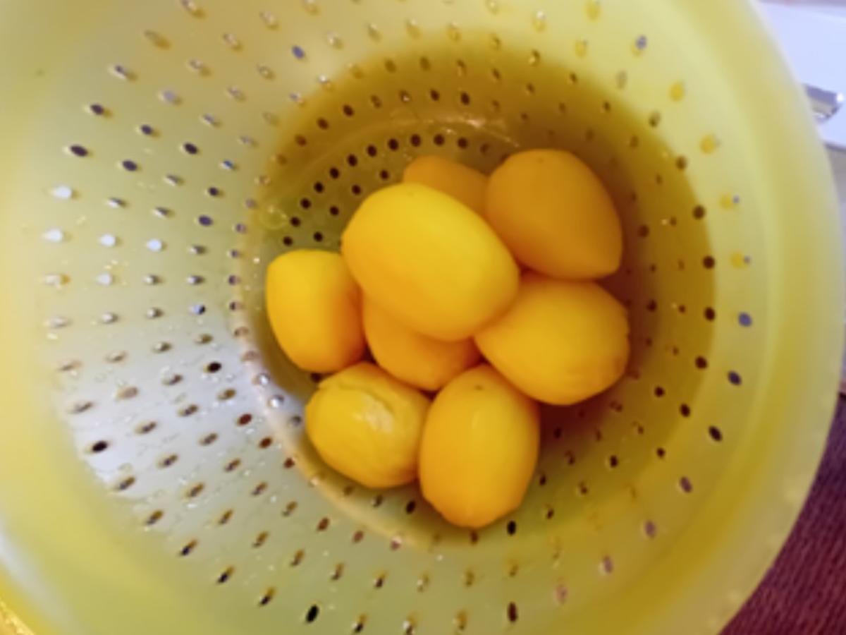 Gebräunter Leberkäse mit würzigen Rahmspinat und Drillingen - Rezept - Bild Nr. 17609