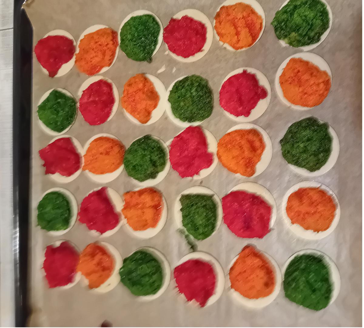 Weihnachtliche Ampel-Makronen - Rezept - Bild Nr. 17608