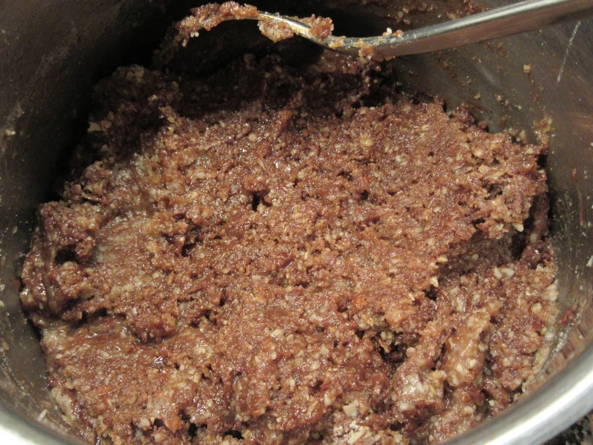 Rezept: Konfekt: Nusskugeln Bild Nr. 17608 Konfekt: Nusskugeln - Rezept - Bild Nr. 17608