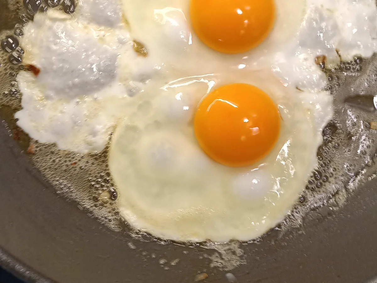 Mein perfektes Spiegelei zum Frühstück mit Champignons - Rezept - Bild Nr. 17606