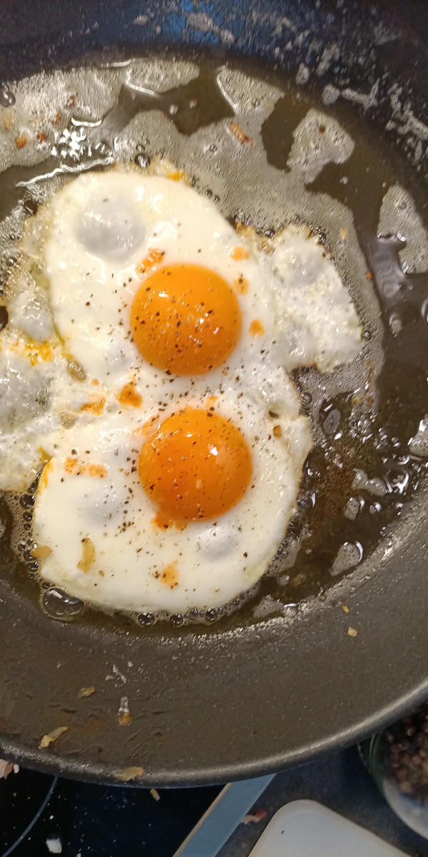 Mein perfektes Spiegelei zum Frühstück mit Champignons - Rezept - Bild Nr. 17607