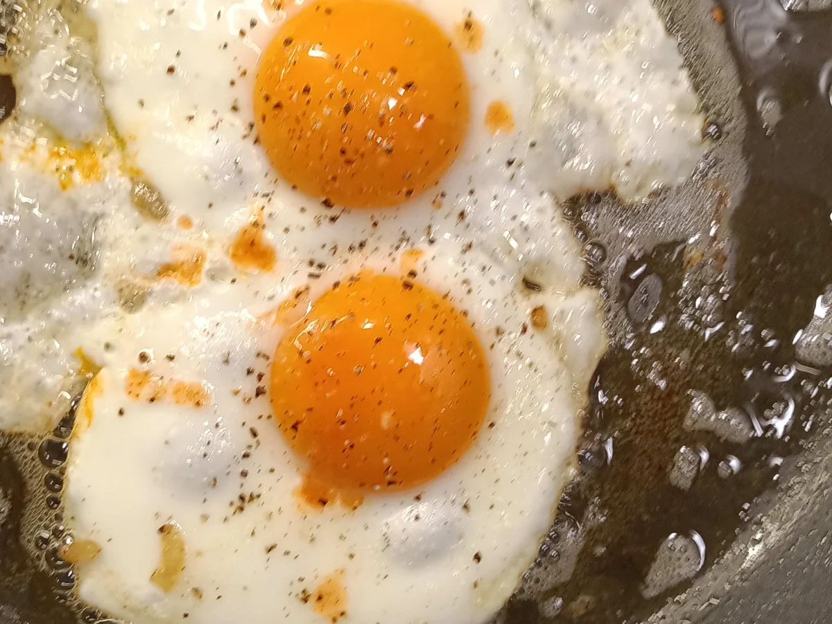 Mein perfektes Spiegelei zum Frühstück mit Champignons - Rezept - Bild Nr. 17607