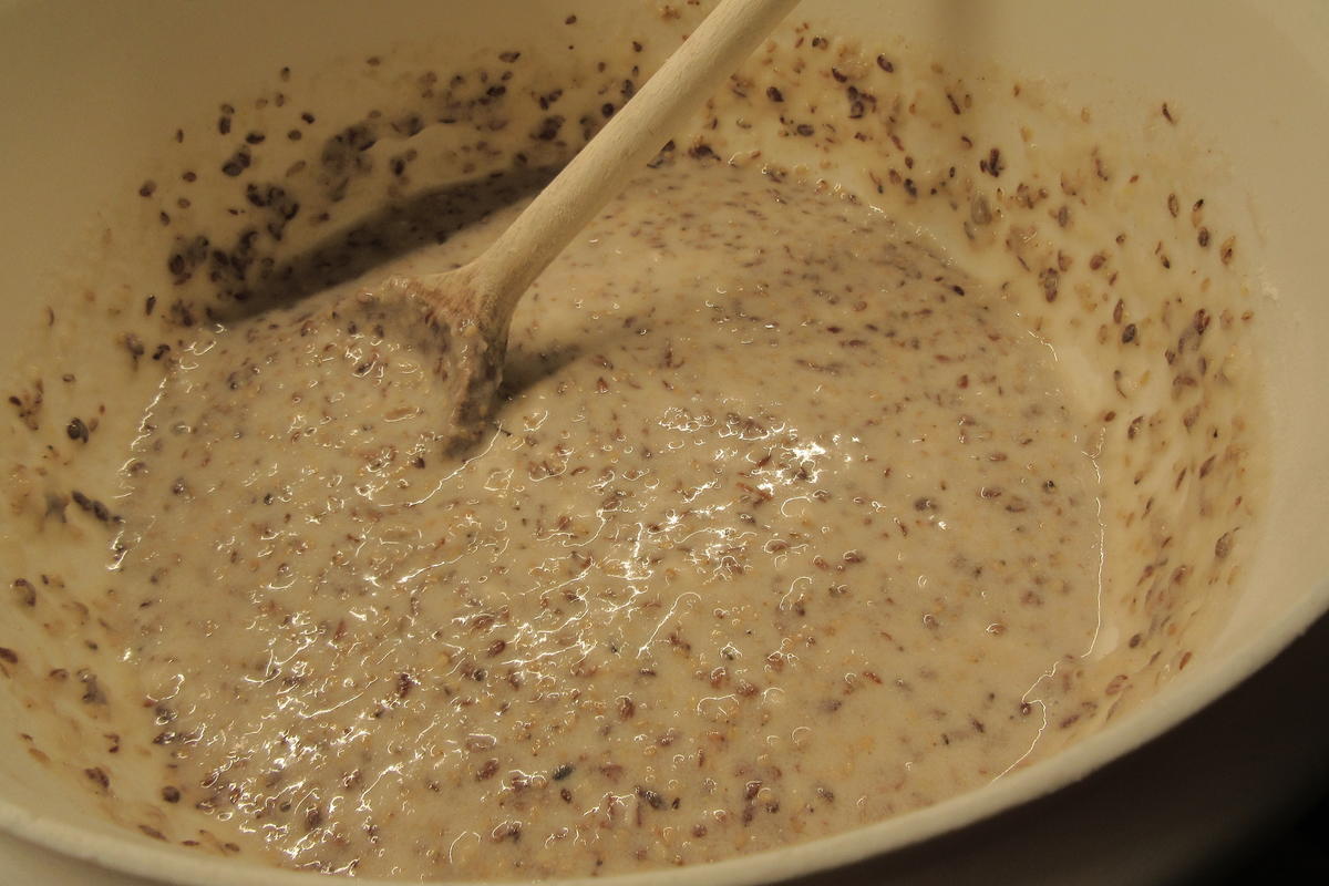 Rezept: Brot: Glutenfreies Knäckebrot 2.0 Bild Nr. 4 Brot: Glutenfreies Knäckebrot 2.0 - Rezept - Bild Nr. 4