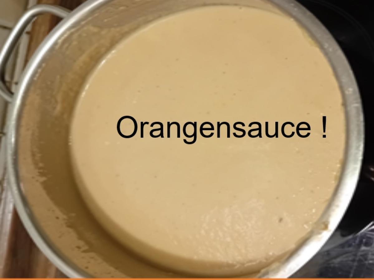 Rezept: Gänsekeule mit Orangensauce, Apfelrotkohl und böhmischen Knödeln Bild Nr. 11 Gänsekeule mit Orangensauce, Apfelrotkohl und böhmischen Knödeln - Rezept - Bild Nr. 11