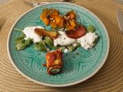 Zucchini-Röllchen, Möhren, Burrata und Pfirsich - Rezept - Bild Nr. 2