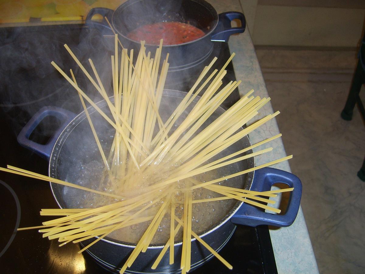 Nudeln mit Paprika Käsesoße - Rezept - Bild Nr. 17610