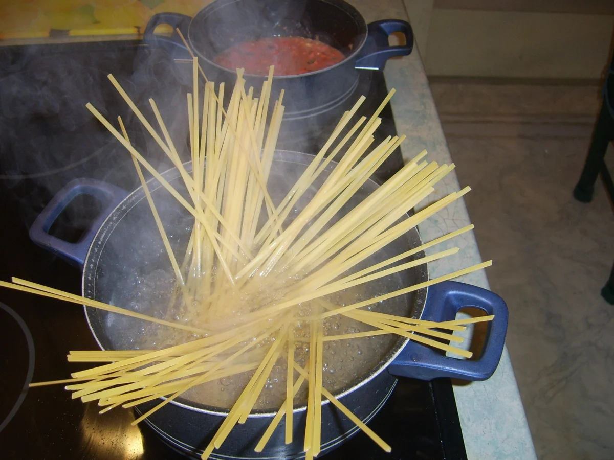 Rezept: Nudeln mit Paprika Käsesoße Bild Nr. 17610 Nudeln mit Paprika Käsesoße - Rezept - Bild Nr. 17610