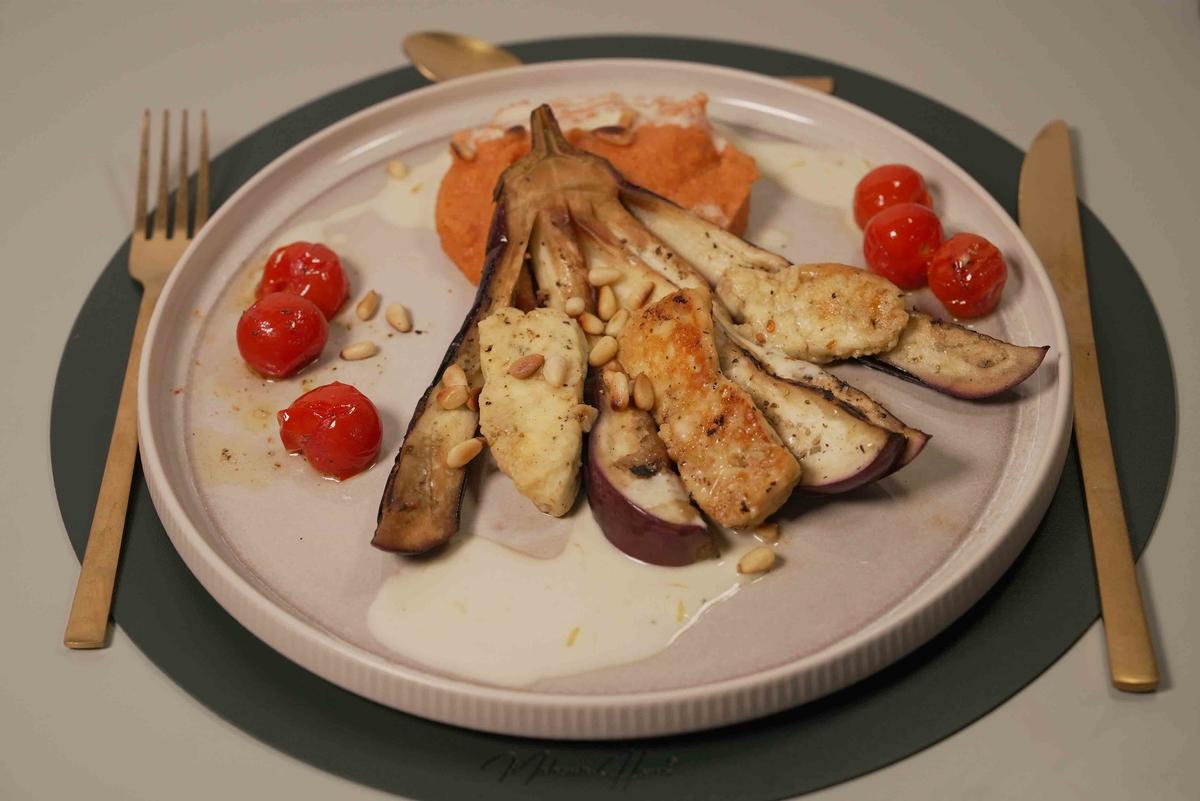 Rezept: Tomaten-Polenta mit Honig-Halloumi und Aubergine Bild Nr. 17610 Tomaten-Polenta mit Honig-Halloumi und Aubergine - Rezept - Bild Nr. 17610