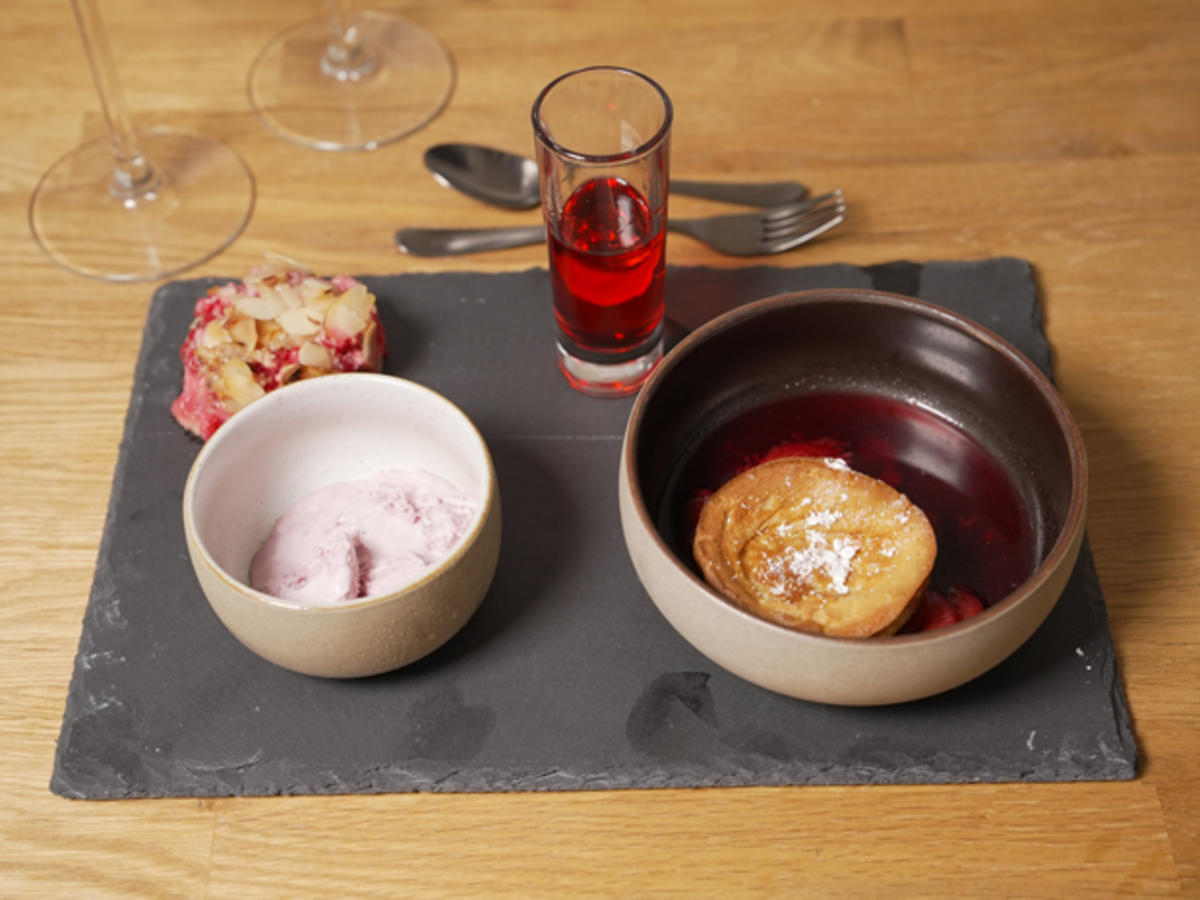 Rezept: Träubleskuchen Bild Nr. 2 Träubleskuchen - Rezept - Bild Nr. 2