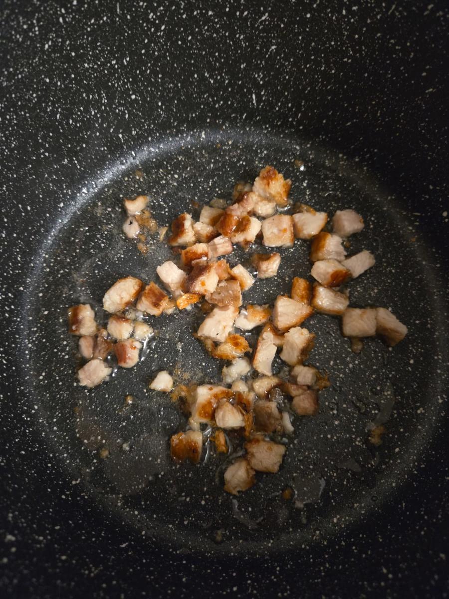 Steierischer Barramundi finkenweder Art mit Ingwer-Mango Beurre Blanc und Petersilienwurze - Rezept - Bild Nr. 17614