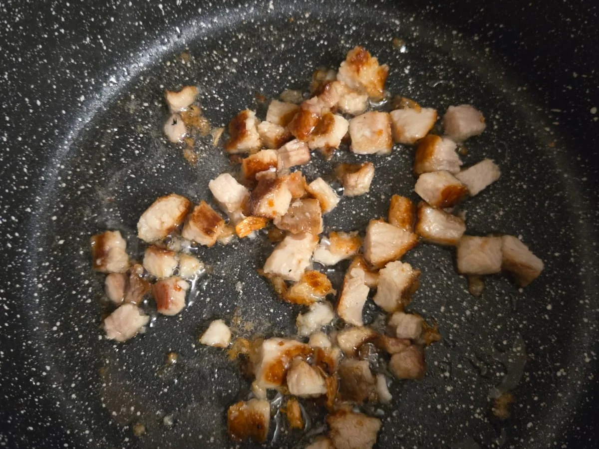 Steierischer Barramundi finkenweder Art mit Ingwer-Mango Beurre Blanc und Petersilienwurze - Rezept - Bild Nr. 17614