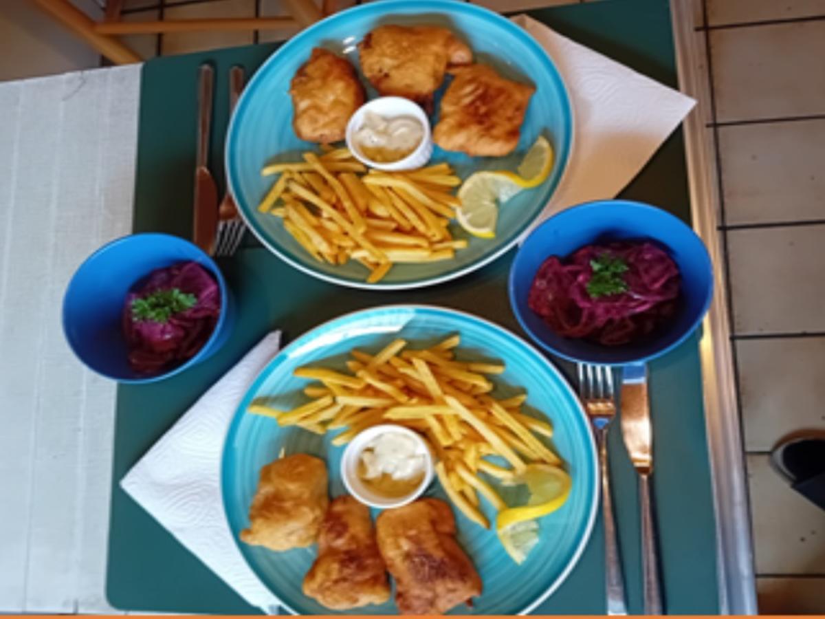 Kabeljaufilet im Bier-Teig mit Pommes-Frites und Rote-Bete-Salat - Rezept - Bild Nr. 8