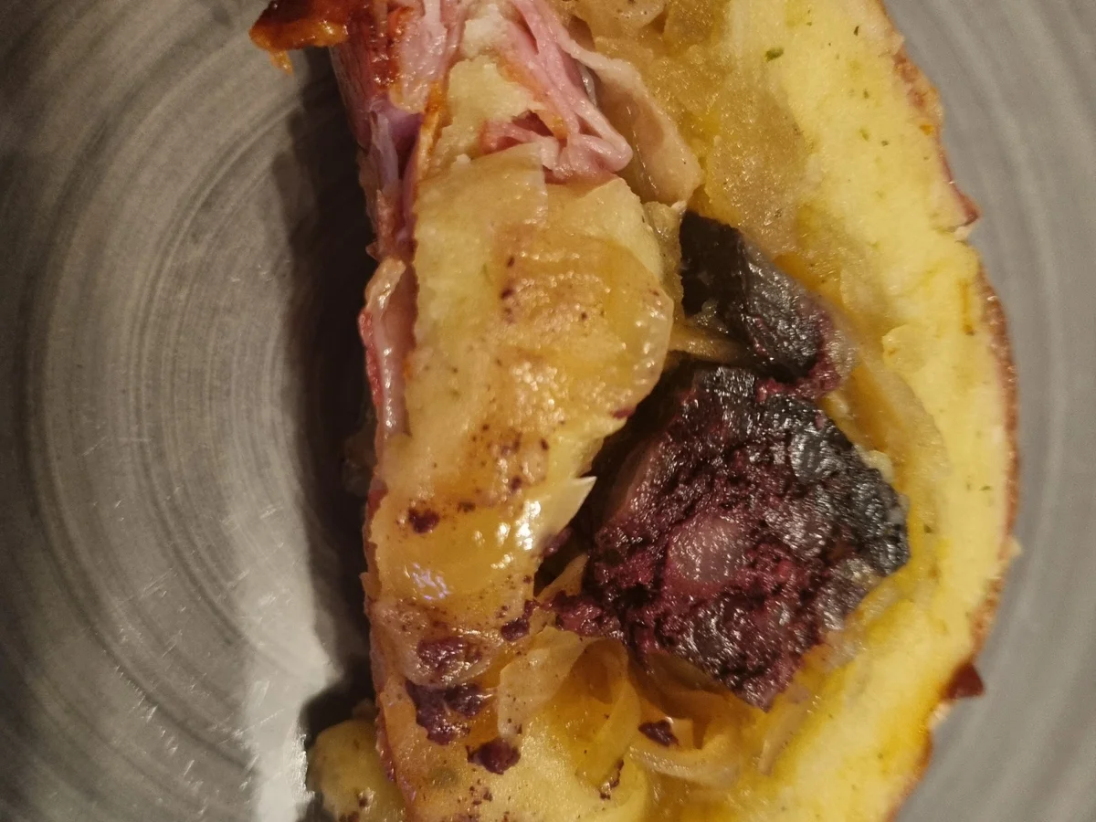 Baconbomb - Gefüllt mit dem Hessischen Nationalgericht - Rezept - Bild Nr. 17631