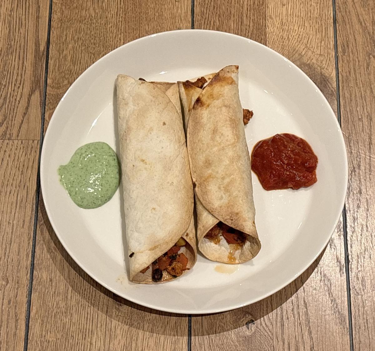 Tofu-Tortillas mit Tomatensalsa-Sauce - Rezept - Bild Nr. 17638
