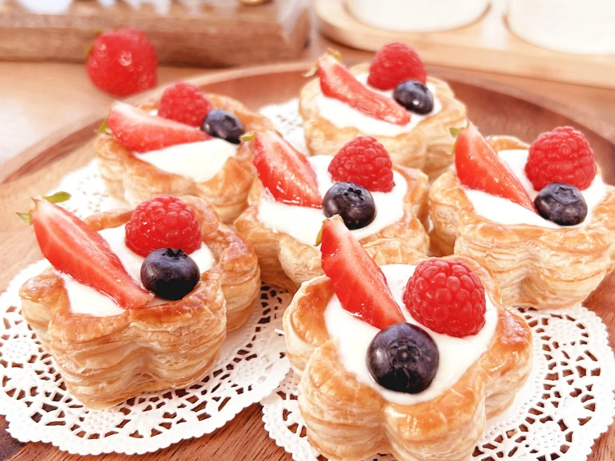 Beeren-Blätterteigtörtchen - Rezept - Bild Nr. 17648