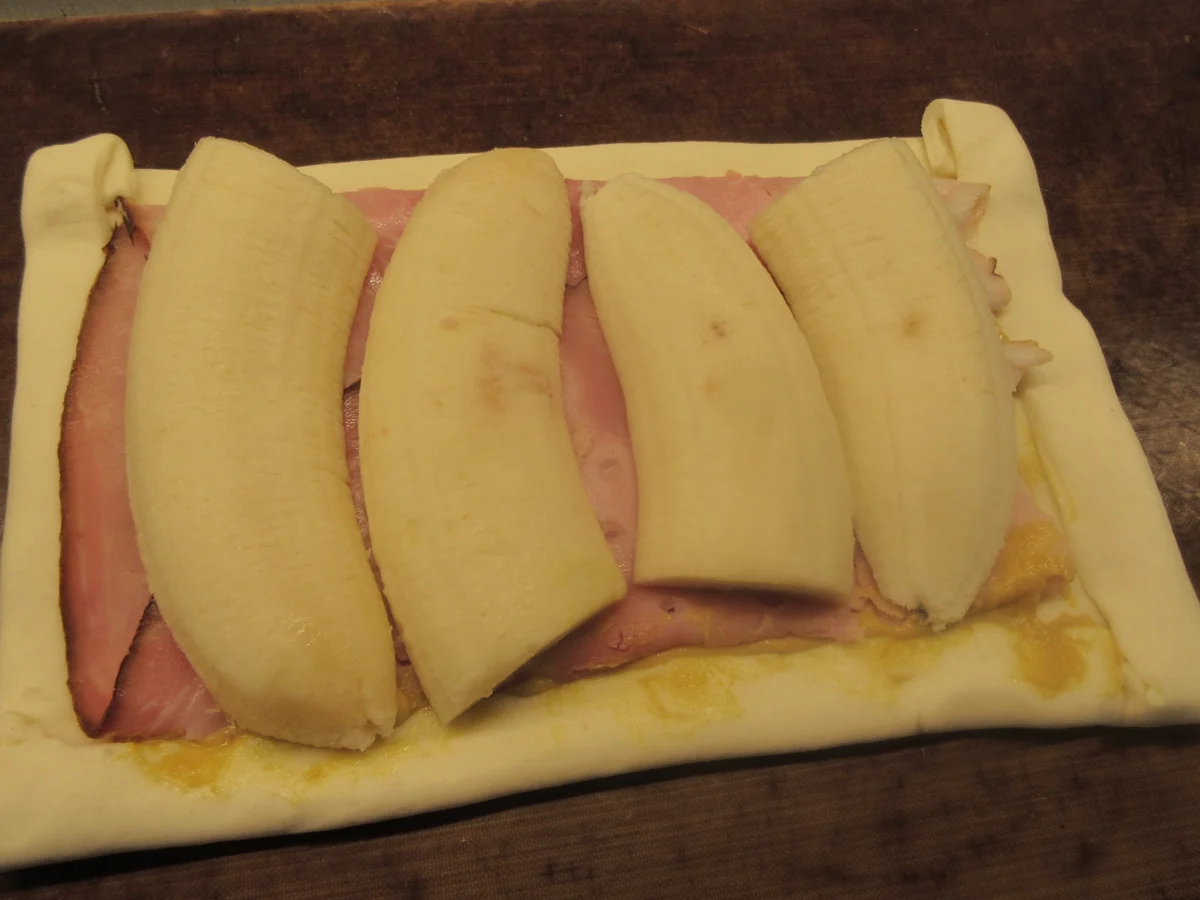 Pikantes Backen: Blätterteig mit Banane und Schinken - Rezept - Bild Nr. 17643