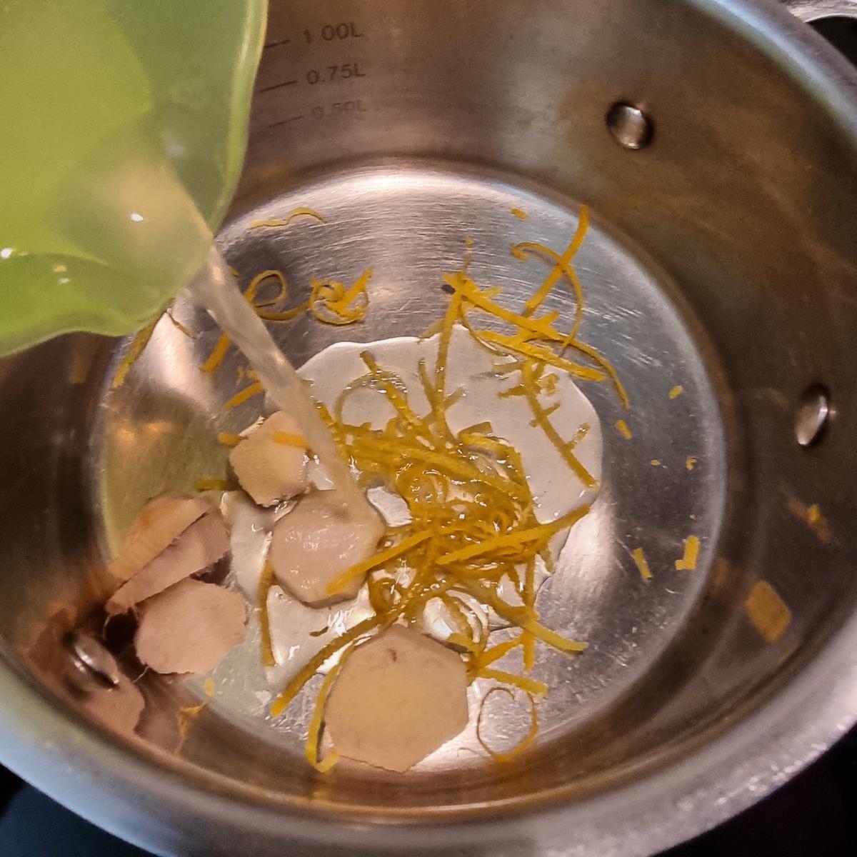 Rezept: Zitronen-Ingwer-Gelee Bild Nr. 17643 Zitronen-Ingwer-Gelee - Rezept - Bild Nr. 17643