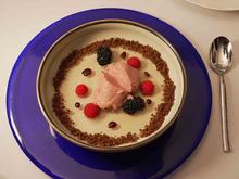 Holundermousse mit Champagnergelee - Rezept - Bild Nr. 17640
