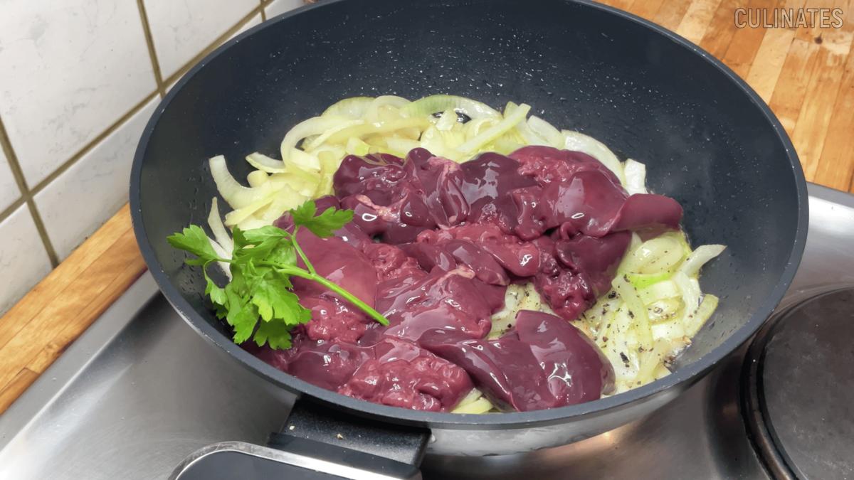 Hühnerleber mit Zwiebeln - Rezept - Bild Nr. 17644
