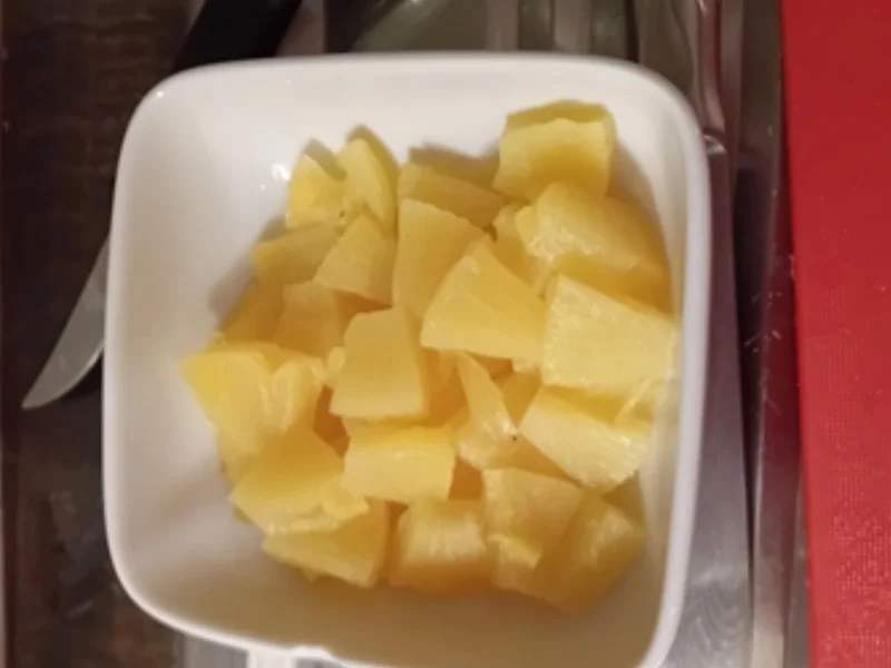 Geschmortes Hackfleisch mit Gemüsemix und Glasnudeln - Rezept - Bild Nr. 17650