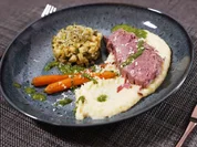 Tafelspitz auf Kartoffelselleriepüree mit Wurzelgemüse und Meerrettichsauce - Rezept - Bild Nr. 17647