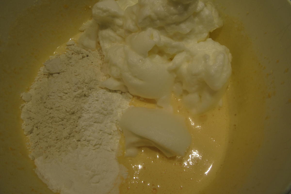 Rezept: Backen: Bananen-Buttercreme-Torte Bild Nr. 17657 Backen: Bananen-Buttercreme-Torte - Rezept - Bild Nr. 17657