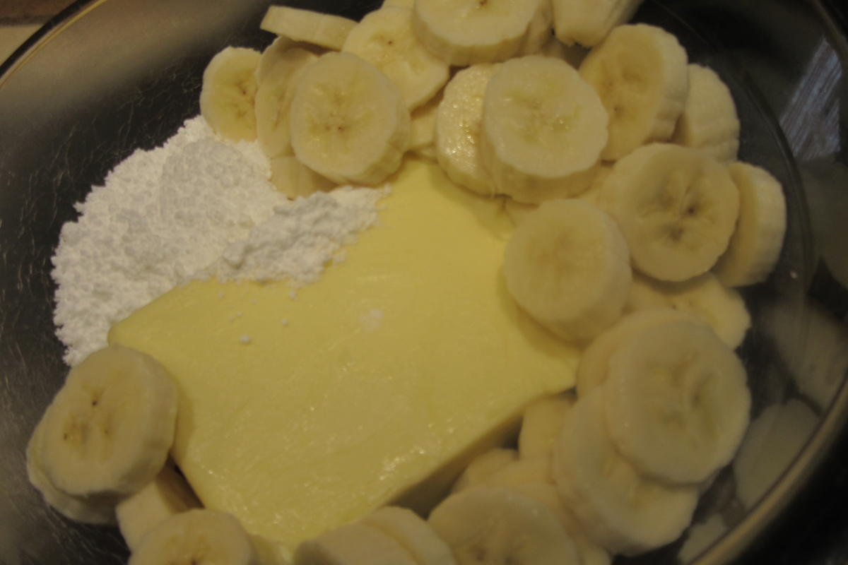 Rezept: Backen: Bananen-Buttercreme-Torte Bild Nr. 17659 Backen: Bananen-Buttercreme-Torte - Rezept - Bild Nr. 17659